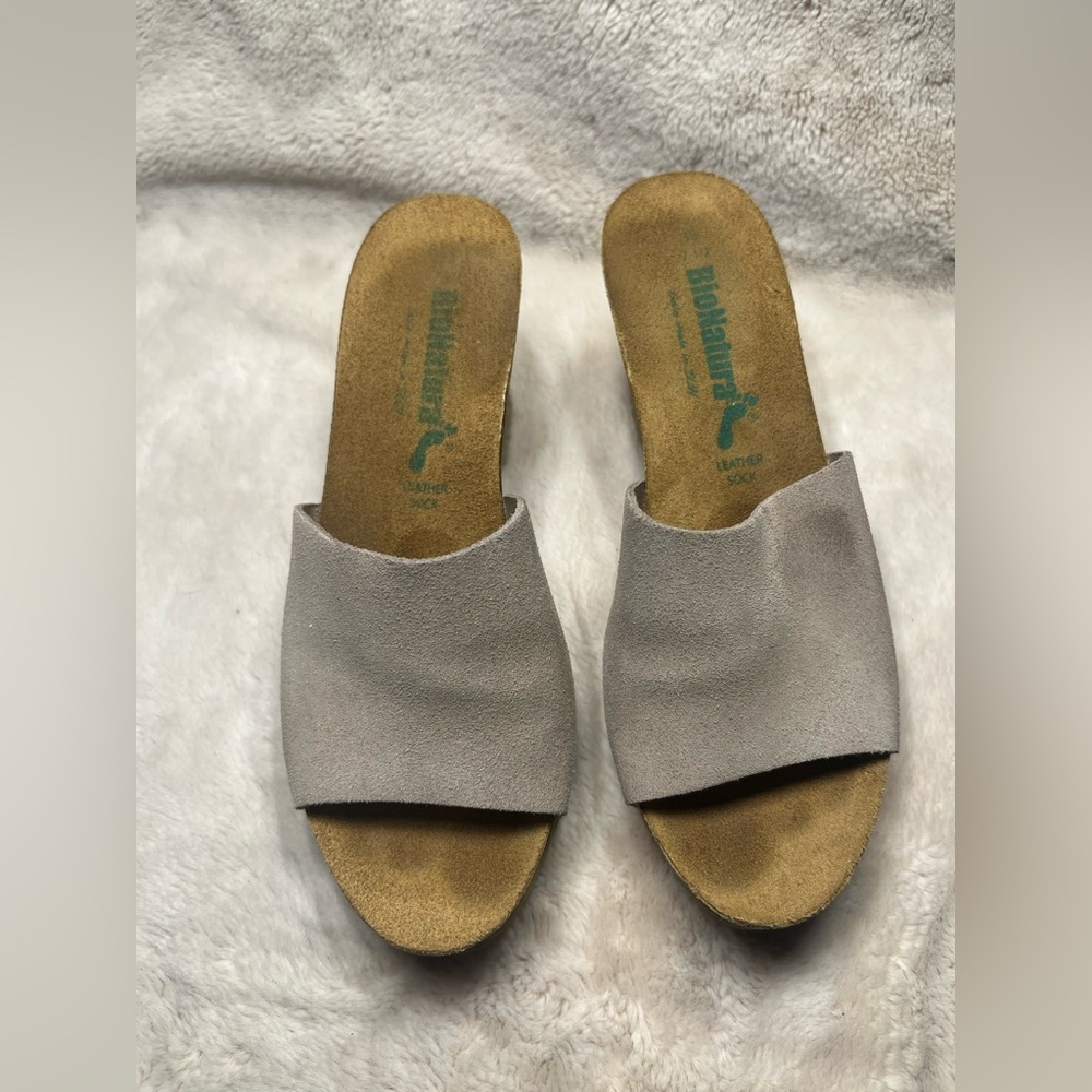 BioNatura Wedge Sandals Tan Slip On Preppy Comfort Womens 38 or 7.5